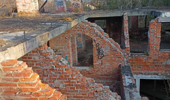 Porzucona nieskończona budowla - Czarna k/Wołomina,