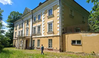 opuszczony pałac
