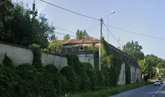 Dawna ujeżdżalnia koni