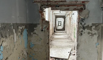 Opuszczony w i e l k i s z p i t a l rosyjski, legnica