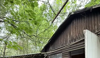 Domek z garażem