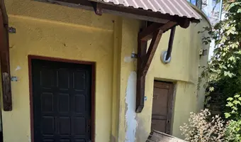 Przeszklona budowla