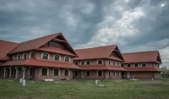 Niedokończony hotel - zdjęcie 3/4