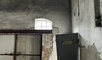 Opuszczona gorzelnia.