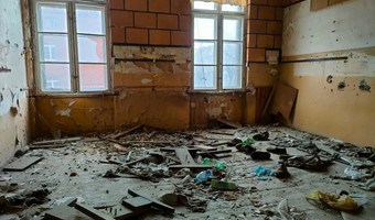 Opuszczone radzieckie koszary - Legnica,