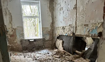 Opuszczony w i e l k i s z p i t a l rosyjski, legnica