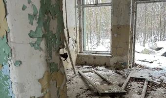 Opuszczony w i e l k i s z p i t a l rosyjski, legnica