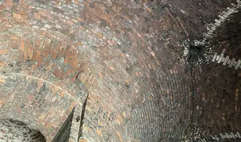 Ceglana wieża artyleryjska znana jako Fort Malakoff., Głogów