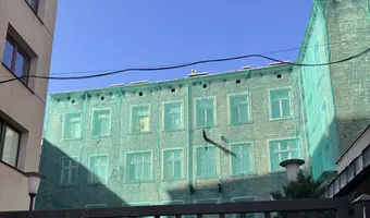 Opuszczona kamienica na Kępnej