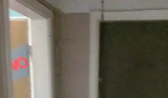 Opuszczony budynek po dawnej jednostce wojskowej
