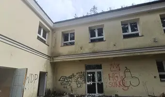 Opuszczony hotel black tower - zdjęcie 2/4