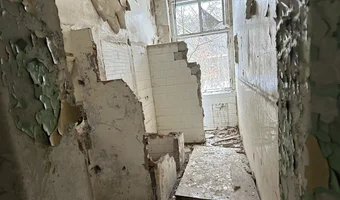 Opuszczony w i e l k i s z p i t a l rosyjski, legnica