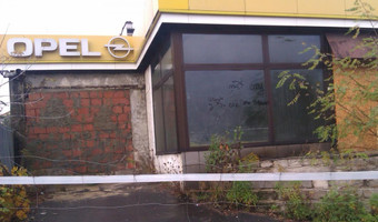 Opuszczony salon OPEL-General Motors, Bulwarowa 4, Łódź, Łódź,