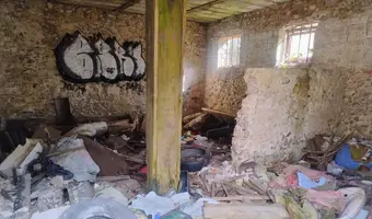 Spalone gospodarstwo w Łodzi - zdjęcie 4/4