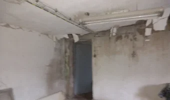 Opuszczony kompleks budynków