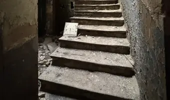 O p u s z c z o n y d w o r z e c k o l e j o w y- l u b a w k a(niem. liebau) - zdjęcie 4/4
