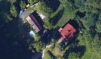 Opuszczony dom obok j. Szmaragdowego,