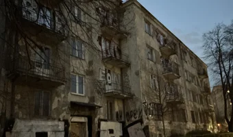 Opuszczona kamienica - zdjęcie 4/4