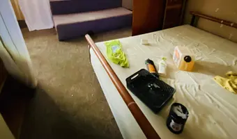 Opuszczony hotel - photo 3/15