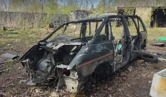 Opuszczony mechanik samochodowy - zdjęcie 4/4