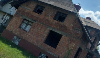 Opuszczony niedokończony dom