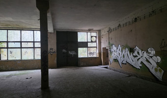 Były zakład materiałów opatrunkowych