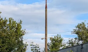 Szpitalna stołówka z kuchnią.