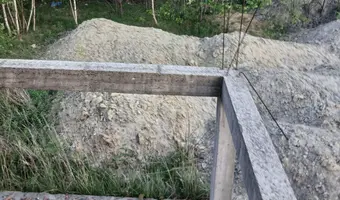 Niedokończone domy