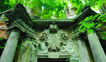 Opuszczony pałac rodu von Kospoth, Brzezinka,