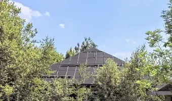 Niedokończony dom z budką ochroniarza - photo 3/3