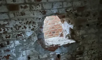 Opuszczony w i e l k i s z p i t a l rosyjski, legnica