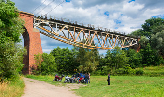 Most nad oszczenicą
