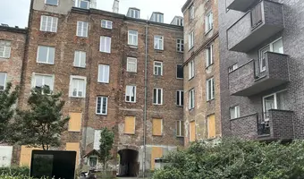 Dwie opuszczona kamienicę - zdjęcie 3/4