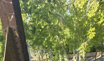 Opuszczony most kolejowy