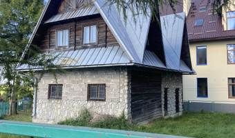 Opuszczone malownicze domki,