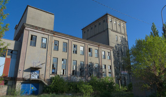 Fabryka brak danych