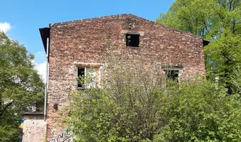 Opuszczone kamienice.