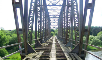 Opuszczony most kolejowy dawnej linii Wronki - Poznań, Stobnica,