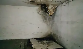 Opuszczony budynek po dawnej jednostce wojskowej