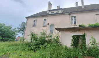 Opuszczona szkoła podstawowa