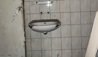Opuszczony dom z szopką