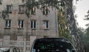 Opuszczona kamienica - photo 2/7
