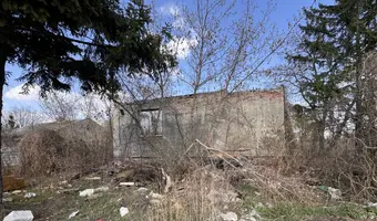 Ruiny domu - zdjęcie 2/4