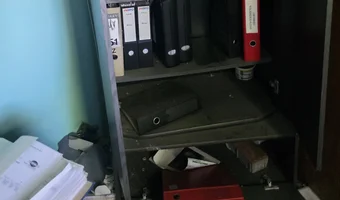 Opuszczony zakład p a w o