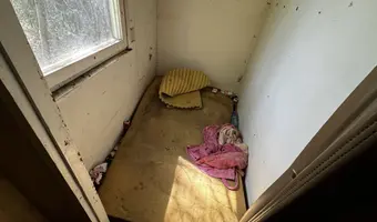 Domek z garażem