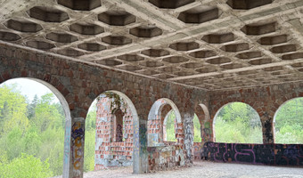 Zamek w Łapalicach, Łapalice,