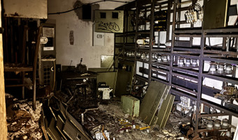 Opuszczony zakład, warszawa