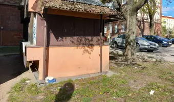 Opuszczony sklepik - zdjęcie 2/3