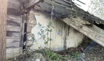 Dwa opuszczone domki - zdjęcie 2/4