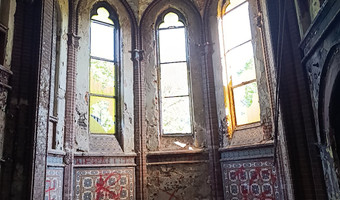 Neogotycki szpital z XIX wieku, Mokrzeszów,